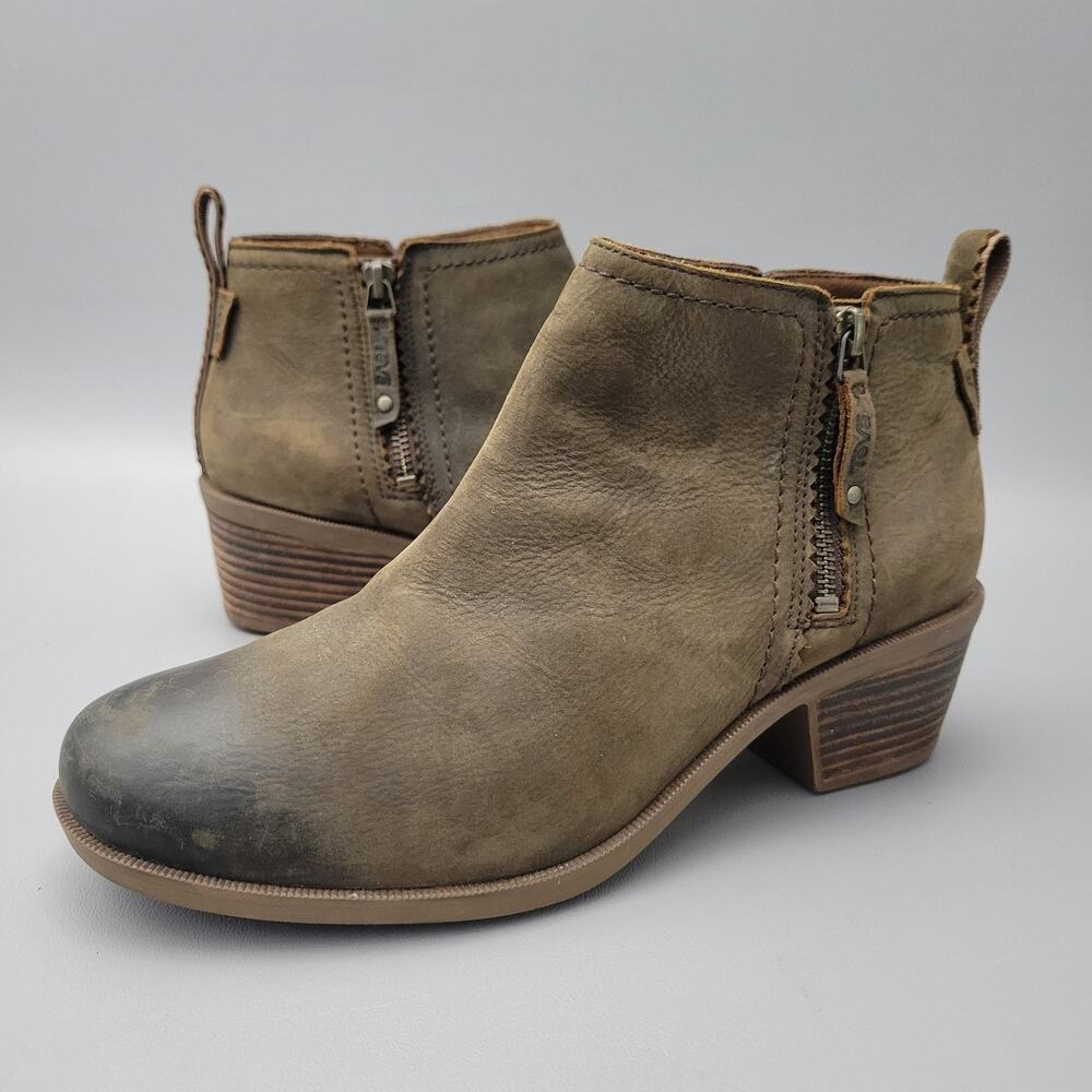 Teva Women's Anaya Ankle Boots Size 9.5 Brown Waterproof Leather Bootie